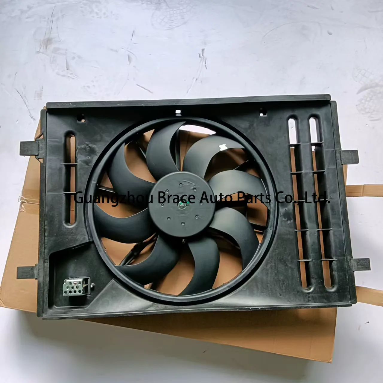 High Quality Radiator Fan for MG5 OEM 10512973 product photo
