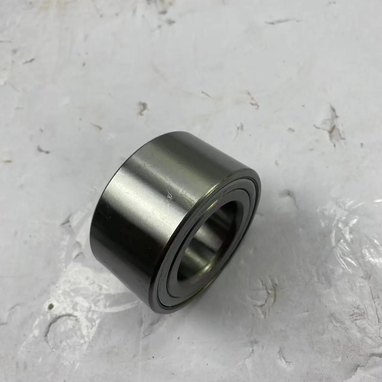 High Quality Rear Wheel Bearing for Changan Alsvin product photo