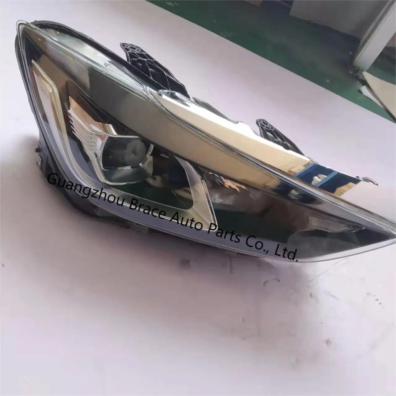 Hot Sale Auto Parts Front Light Headlight for Baic Beijing Zhixing X55 A00081737 — photo 3