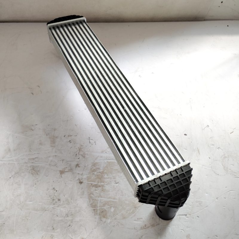 Intercooler Assembly for Faw Bestune T7 1EA0-15300 — photo 2