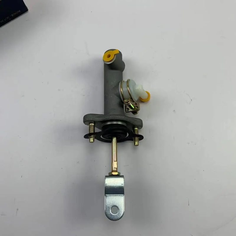 ISF2.8 Clutch Master Cylinder for Foton View Tunland P1163030002A0 — photo 2