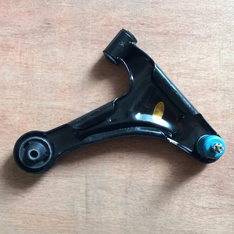 Lower Control Arm for Daihatsu Hijet — photo 2