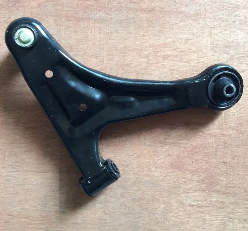 Lower Control Arm for Daihatsu Hijet — photo 3