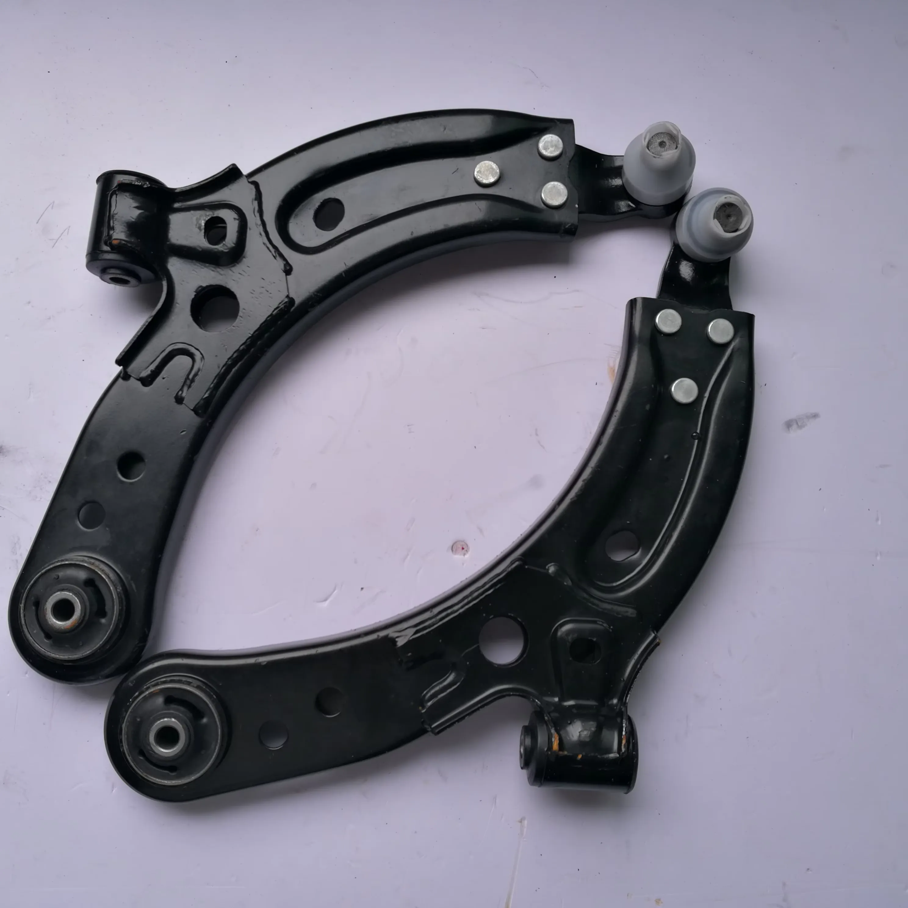 Lower Control Arm for MG ZS Hatchback Suv 2017 2018 product photo