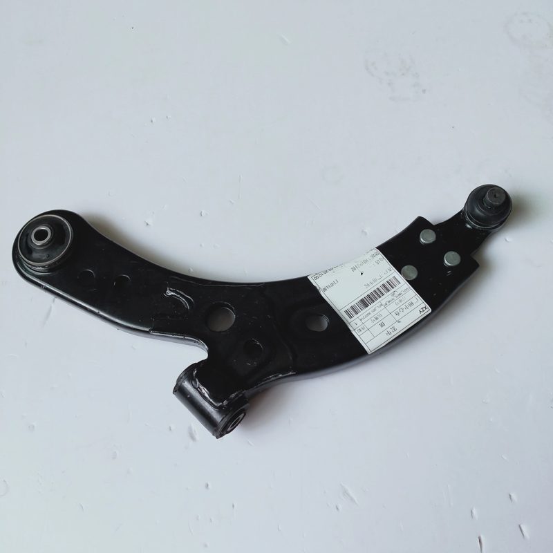 Lower Control Arm for MG3 OEM 30003599 30003595 — photo 4