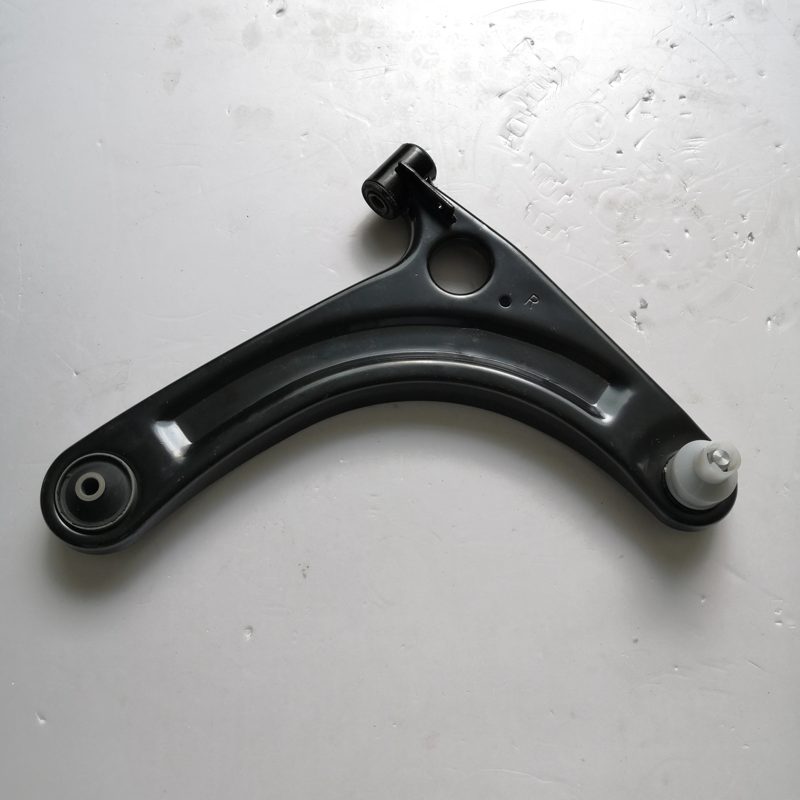 Lower Control Arm for Suzuki Transformer K6A 45201-82J01 45202-82J01 — photo 2