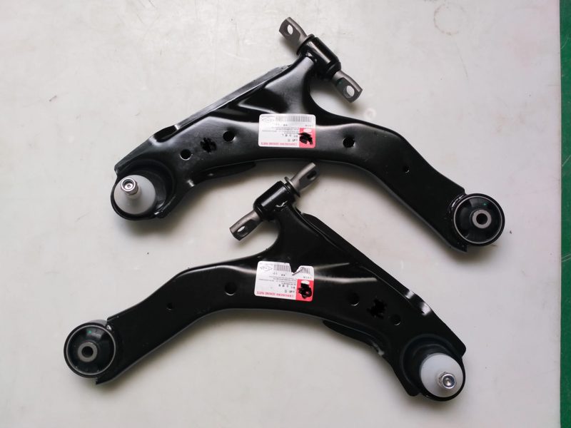 Lower Control Arm Suitable for JAC J5 J6 OEM 2904100U2010 2904200U2010 — photo 3