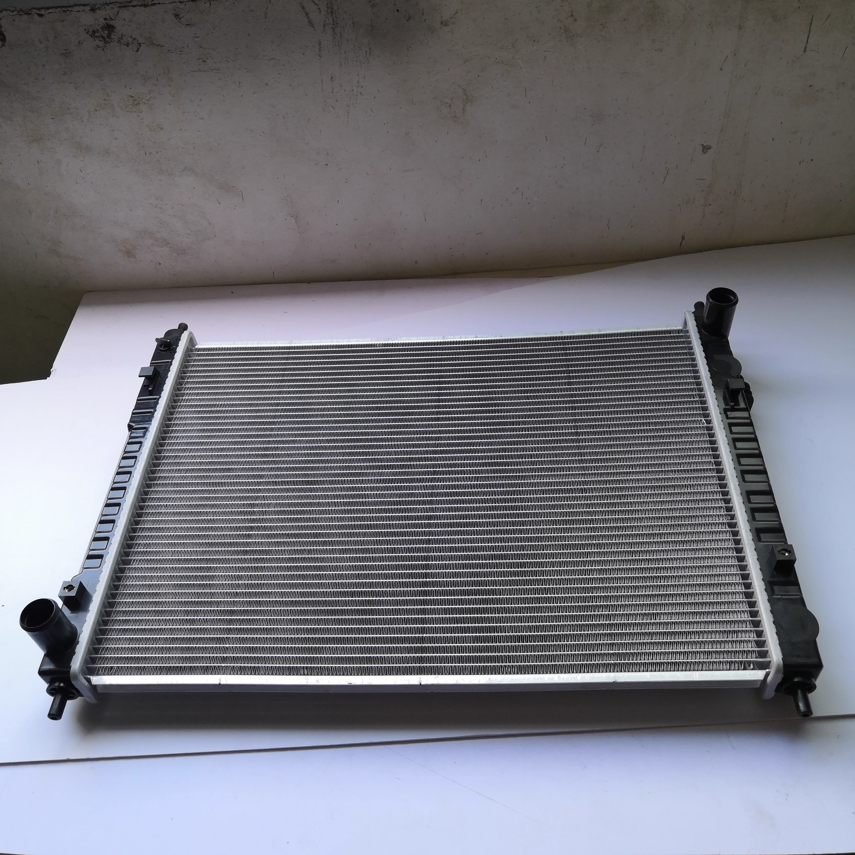 Manual Car Radiator for Changan CS35 1.5L JL478 Engine OEM 1301000-W01