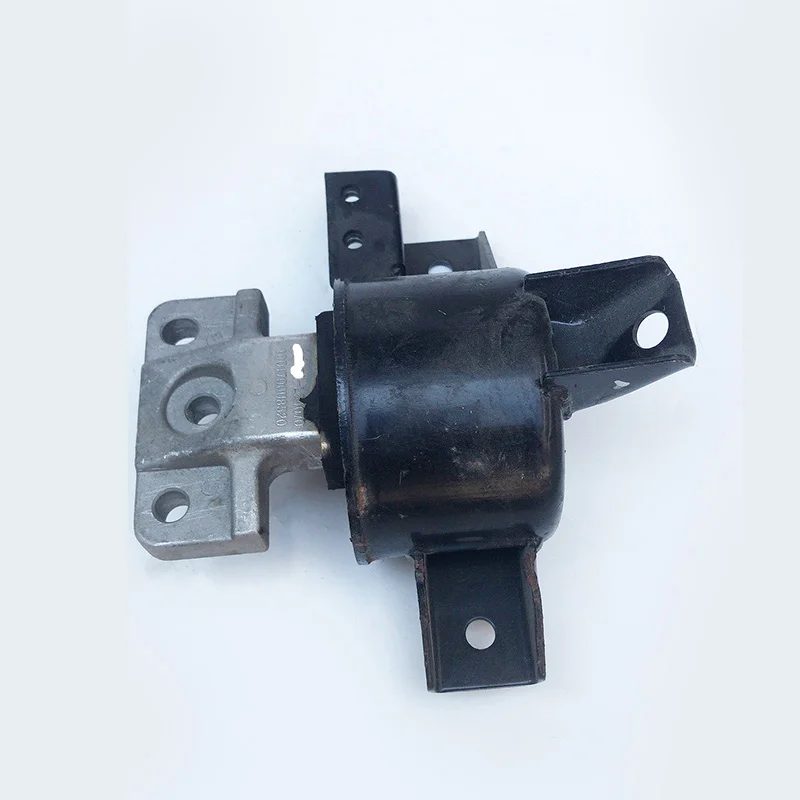 MT Suspension Bushing Suitable for JAC Refine S3 SEI3 1001700U2210 1001600U2210 1001800U2210 — photo 2