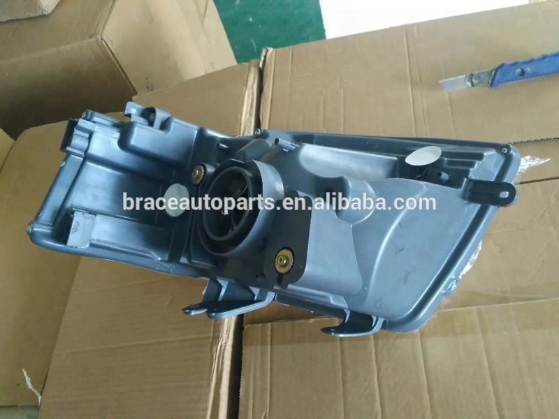 New Halogen Head Lamp for APV 2010 Van — photo 4