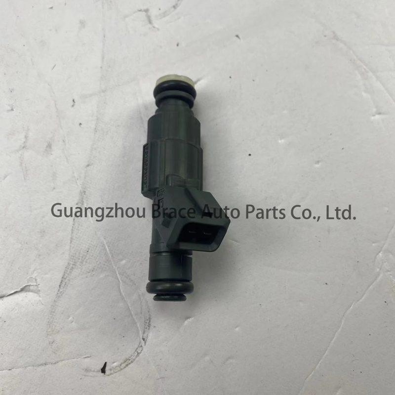 Nozzle Fuel Injector for Trumpchi GA8 GS8 GM8 OEM 10130042040000-D — photo 4