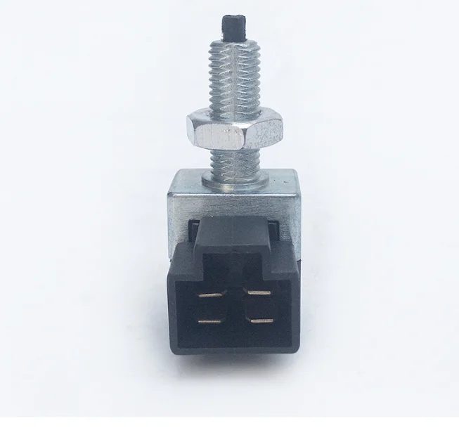 Original 2 Pin 4 Pin Brake Light Switch Suitable for JAC J3 J4 J5 S3 Refine 1635206U8014 1635206U8010 — photo 2