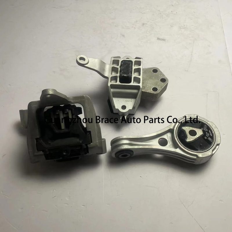 Original Engine Mounting Set for Trumpchi GA8 320T 2.0T 2017 OEM 2420003BAL0100 2420005BAL0100 2420010BAL0100 — photo 4