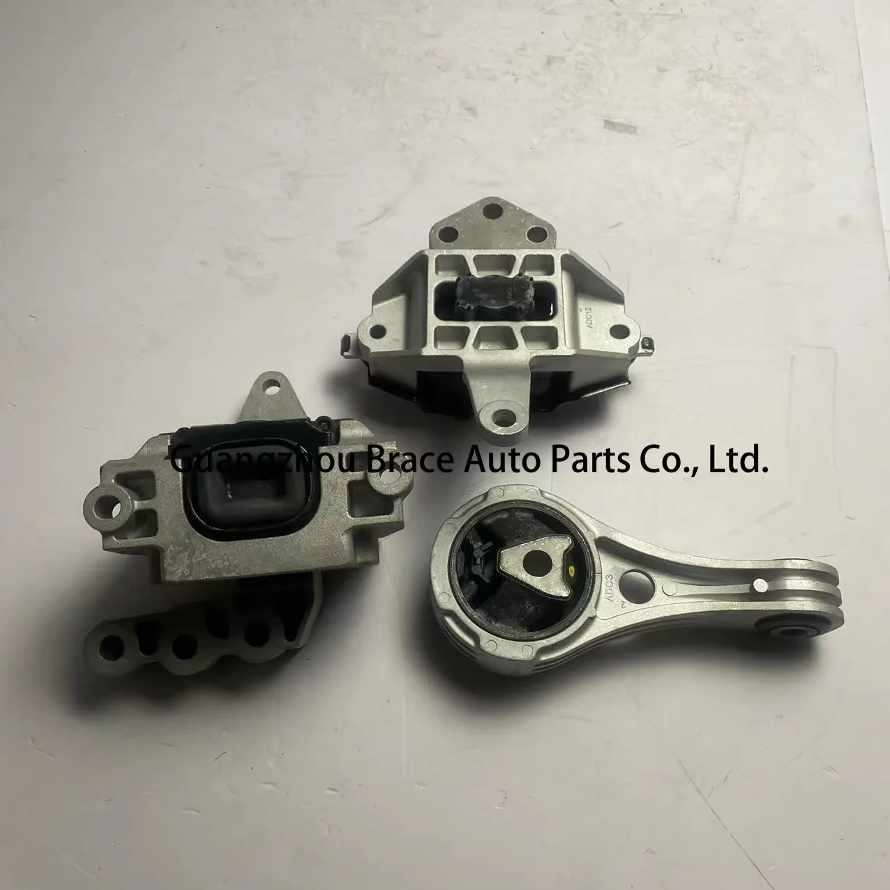 Original Engine Mounting Set for Trumpchi GA8 320T 2.0T 2017 OEM 2420003BAL0100 2420005BAL0100 2420010BAL0100
