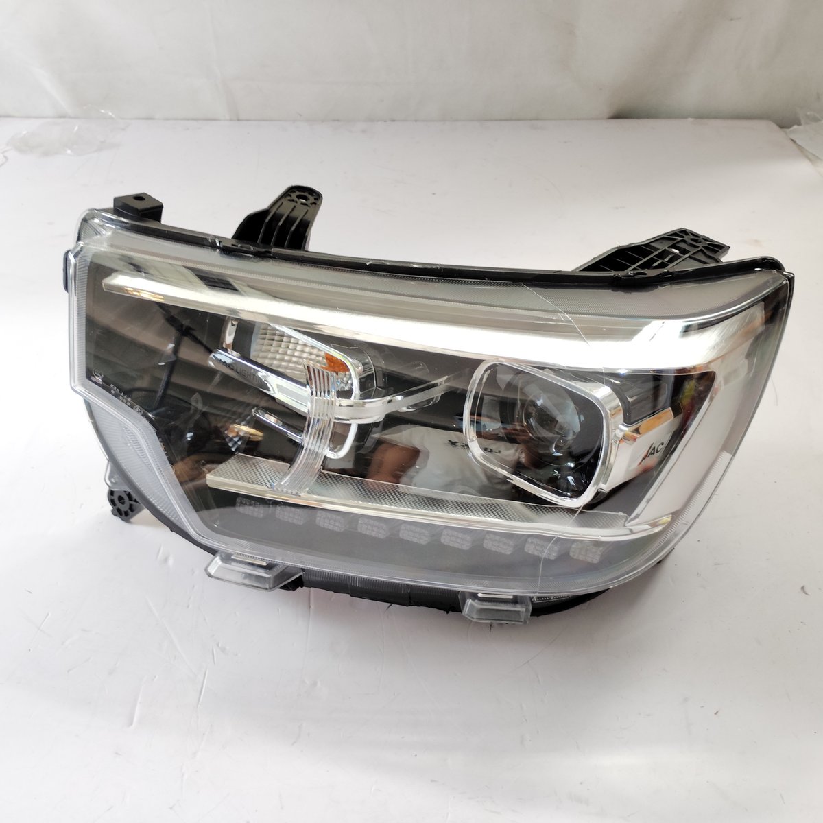 Front Headlight Auto Headlamp for JAC T8 4121100P306D 4121200P306D product photo