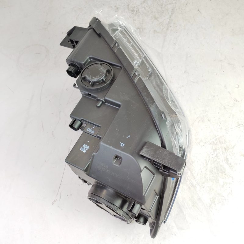 Original Front Headlight Auto Headlamp for LDV Maxus T60 — photo 4
