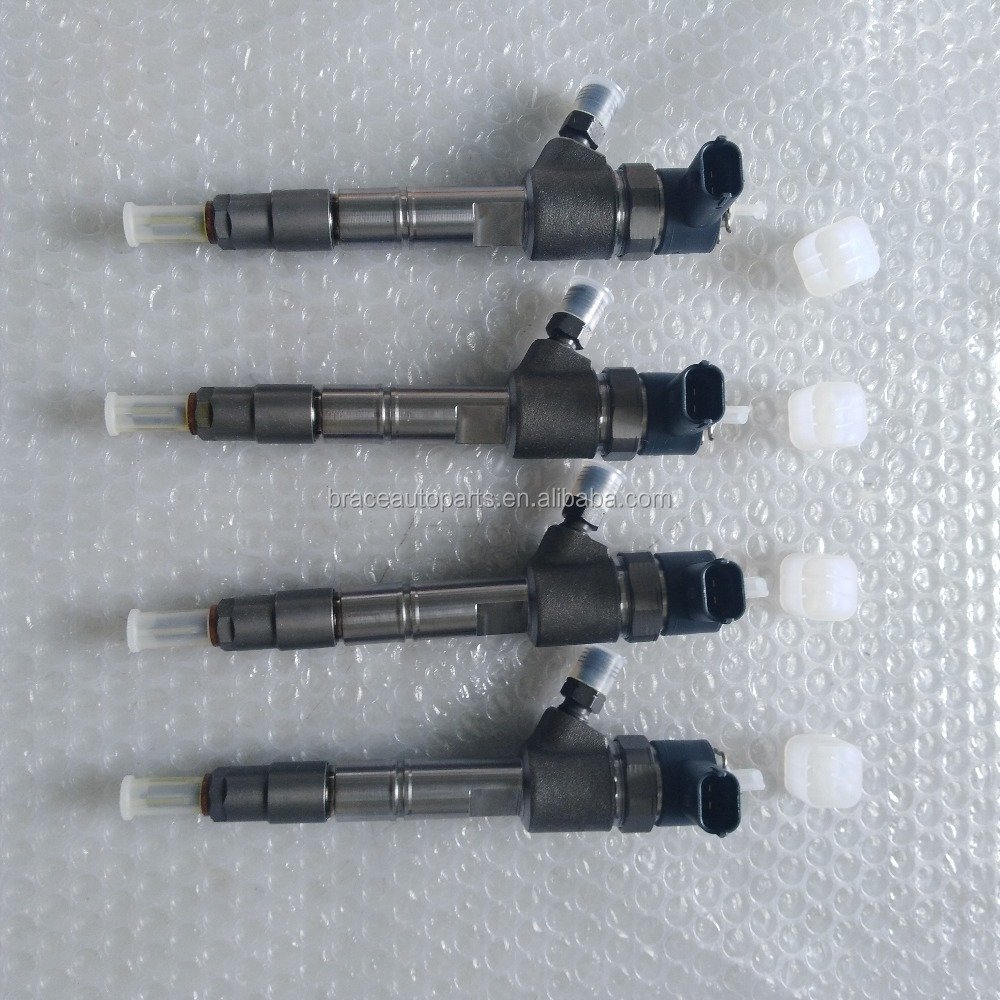 Fuel Injector for Urban HFC1040 Diesel Truck 0445110466 product photo
