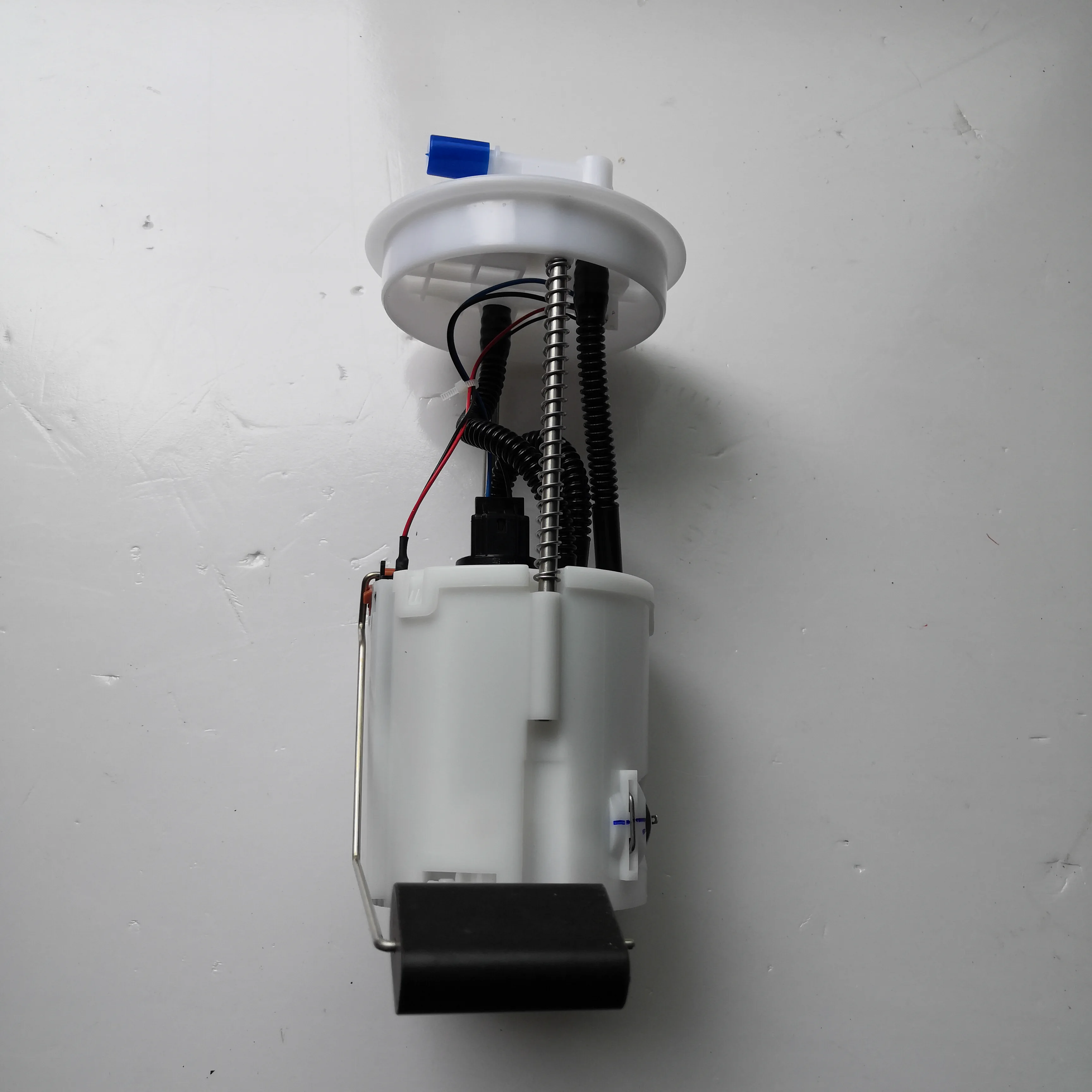 Original Fuel Pump for Haima M3 V30 MA22-13-35Z product photo