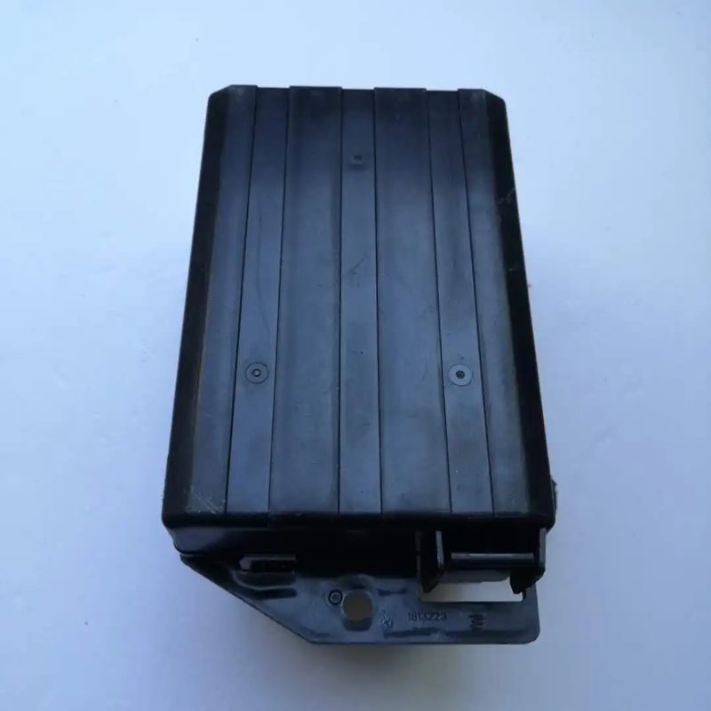 Original Fuse Box Electric Equipment Box for Chery QQ IQ S11-3723010 — photo 3