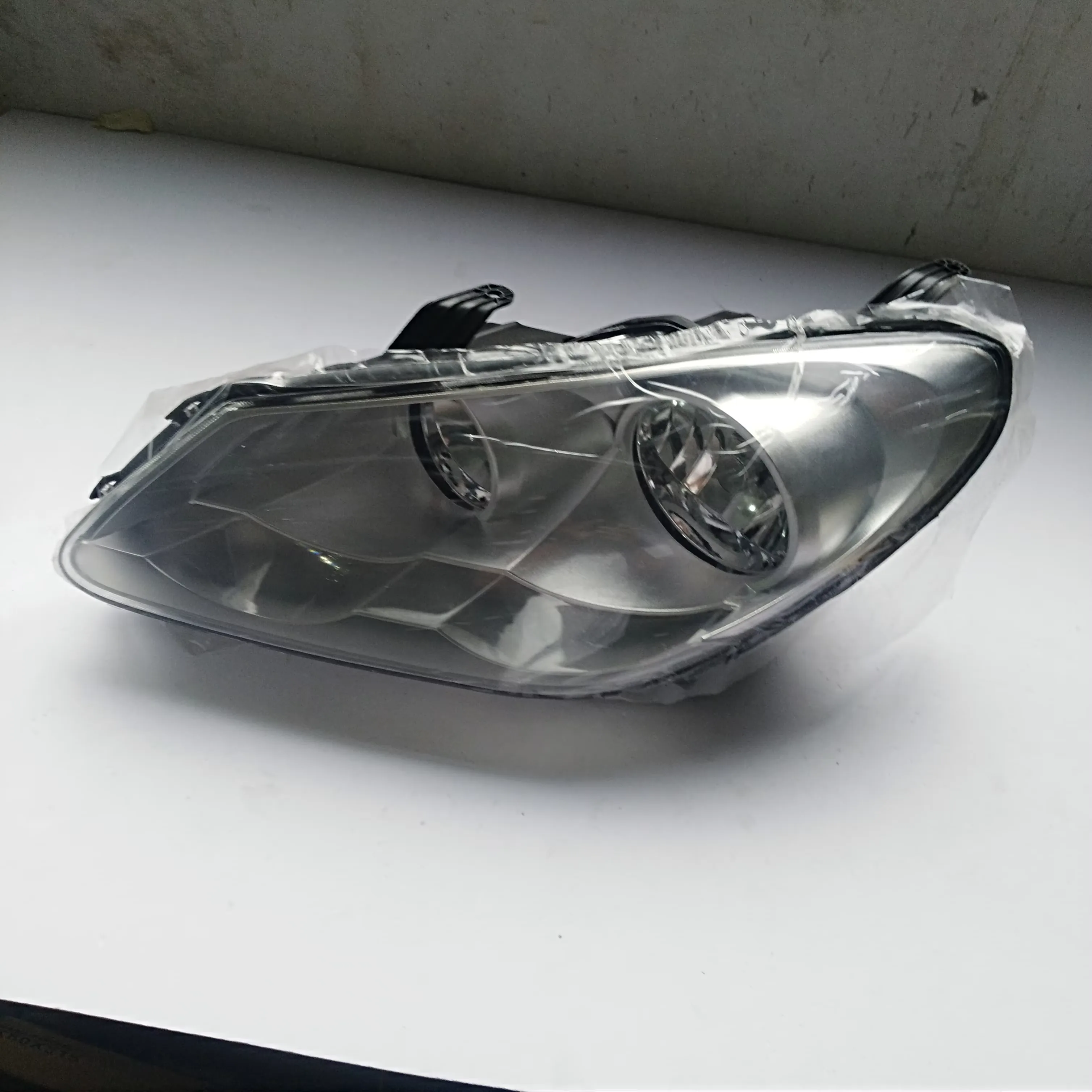 Original Head Lamp for Chery Chery A3 J3 Niche Cielo M11-3772010 M11-3772010