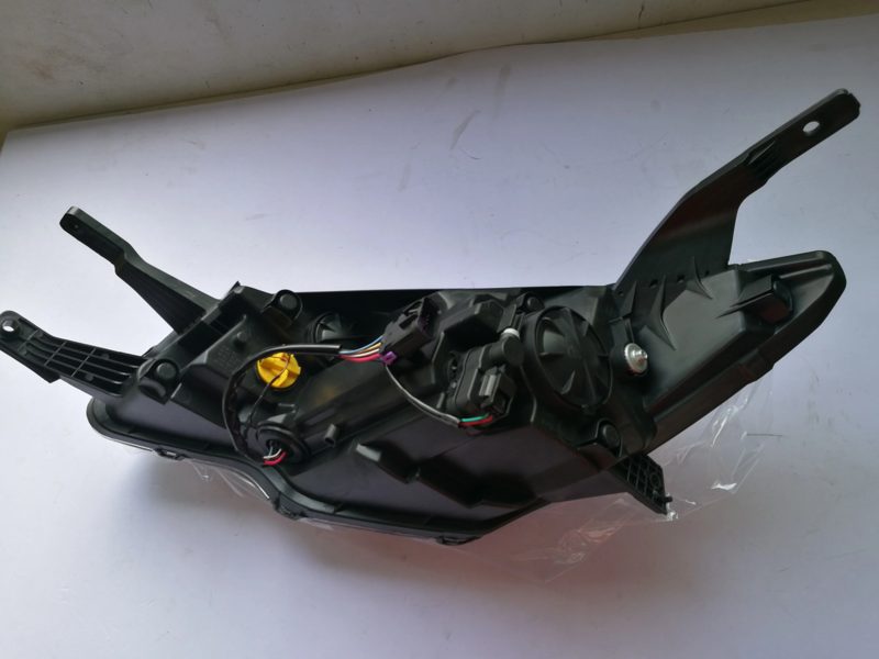 Original Head Lamp for MG ZS 2017-2019 — photo 4
