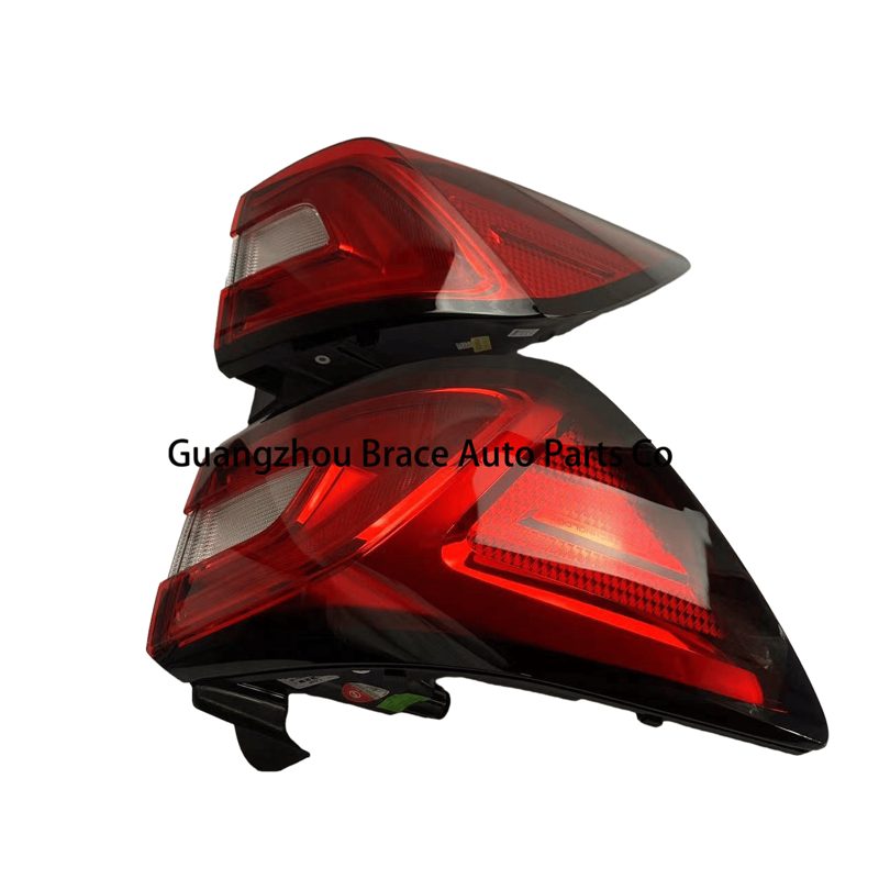 Original Outside Taillight Rear Lamp for Roewe I5 OEM 10292135 10292136 — photo 4