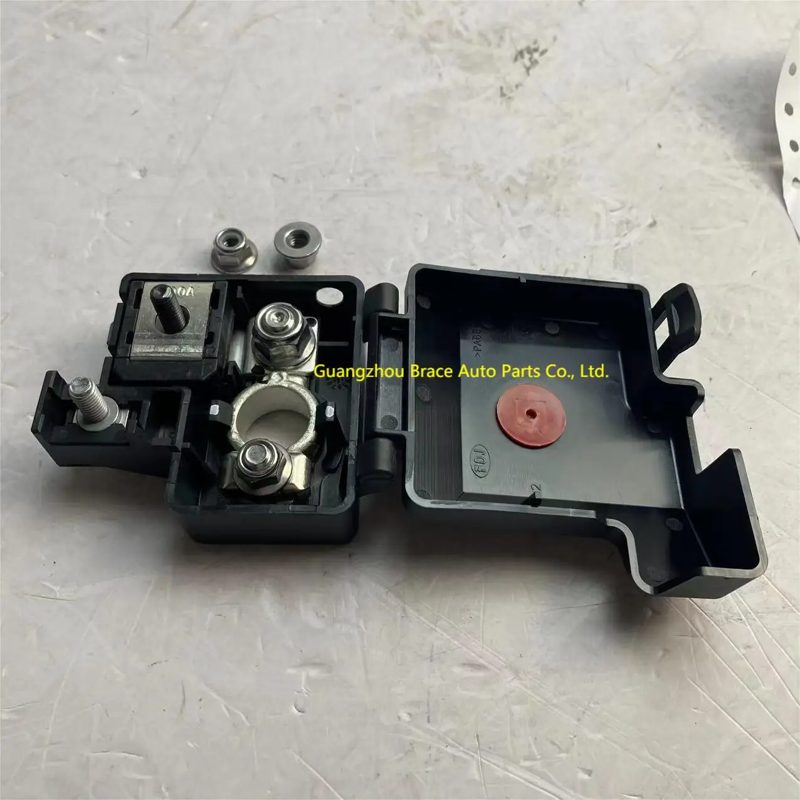 Original Positive Battery Sensor for Trumpchi GA8 320T 2.0T 2017 OEM 8205005BAC0001 — photo 2