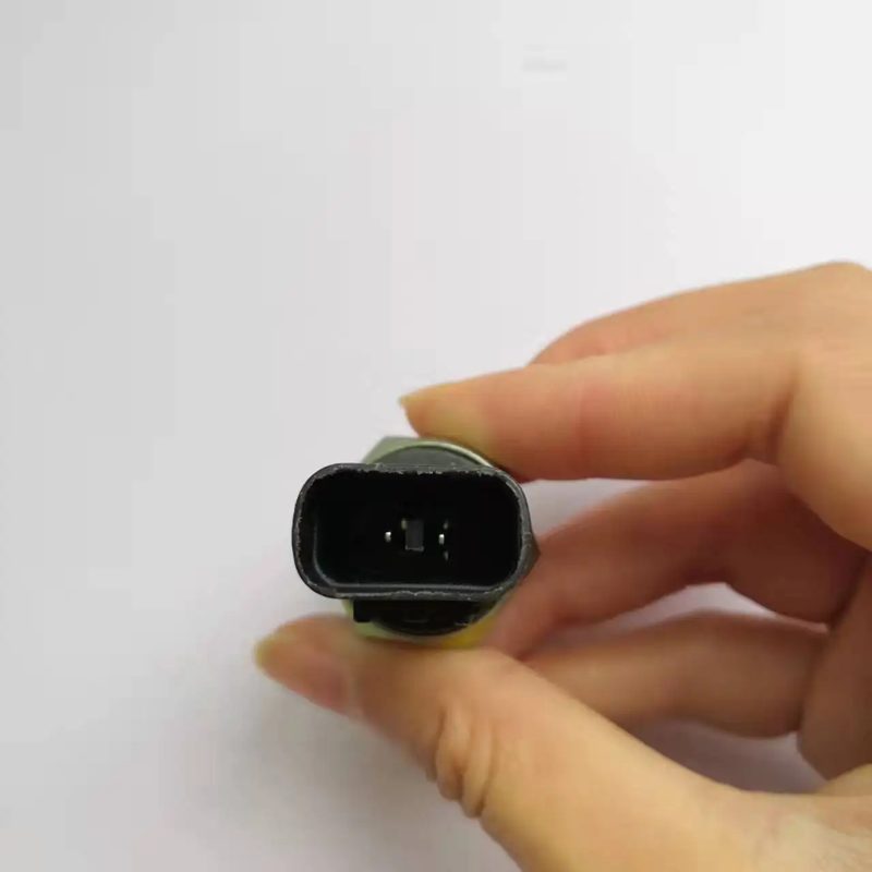 Original Reverse Lamp Switch Sensor Suitable for JAC J3/A13 /iEV4 S1700L21069-4000 — photo 2