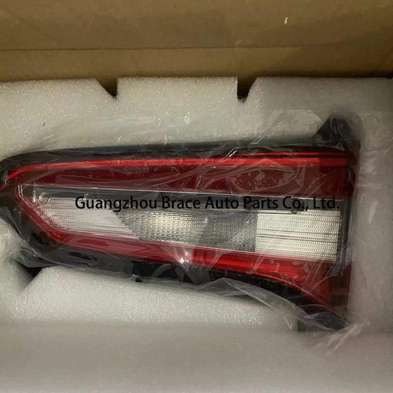 Original Taillight Rear Lamp Inner for Roewe I5 OEM 10292137 10292138 — photo 2