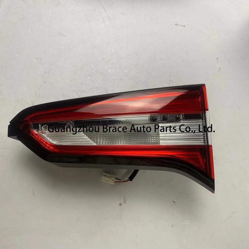 Original Taillight Rear Lamp Inner for Roewe I5 OEM 10292137 10292138 — photo 3