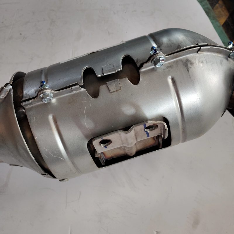 Original Three Way Catalytic Converter for DFSK Glory 580Pro 1.5T SFG15T — photo 4