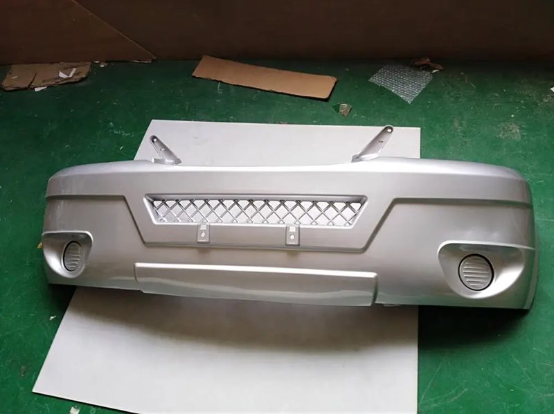 Plastic Front Bumper for FAW T57 CA6371 Light Truck — photo 4