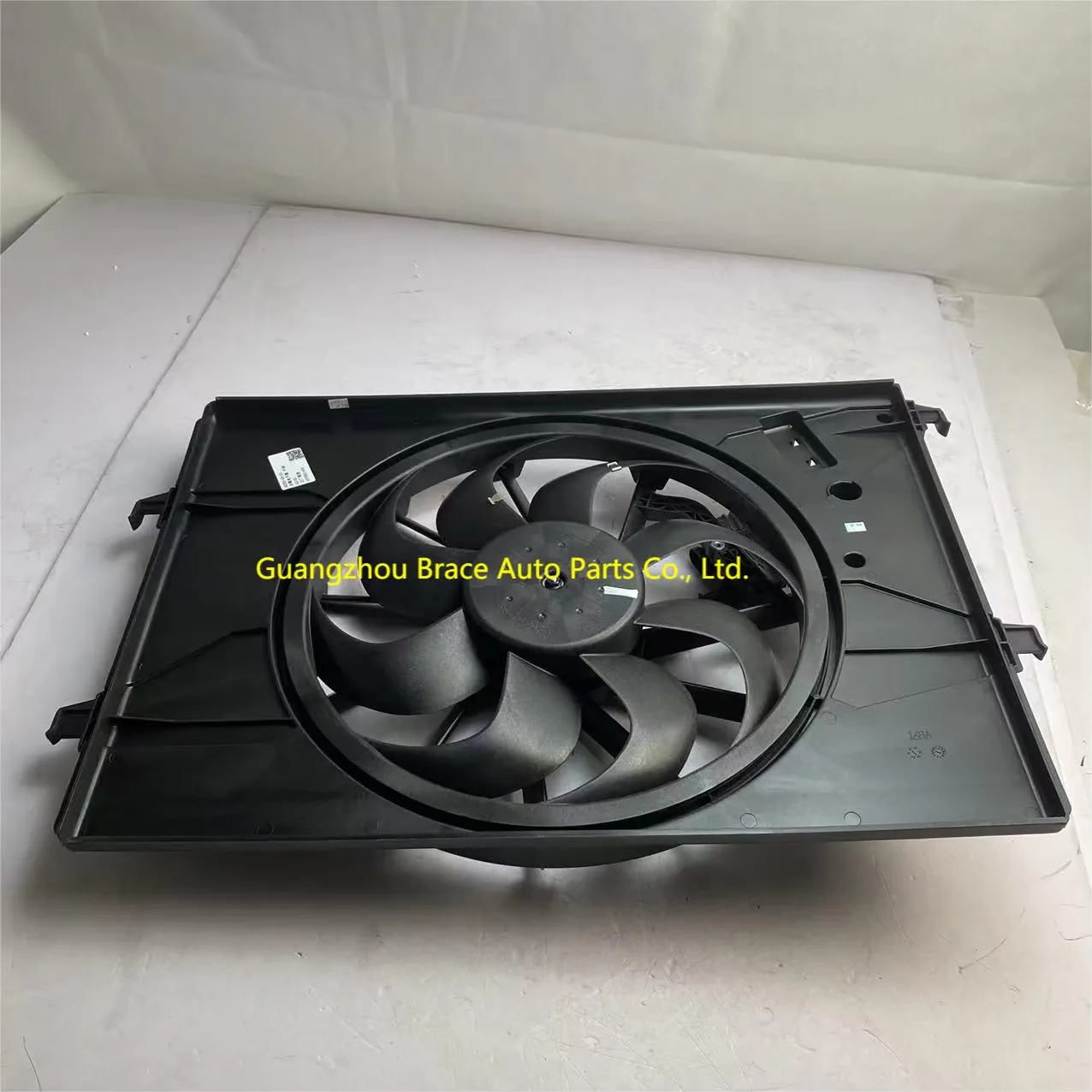Radiator Fan Water Tank Fan for Geely Emgrand GS GL 1.3L 1.8L product photo