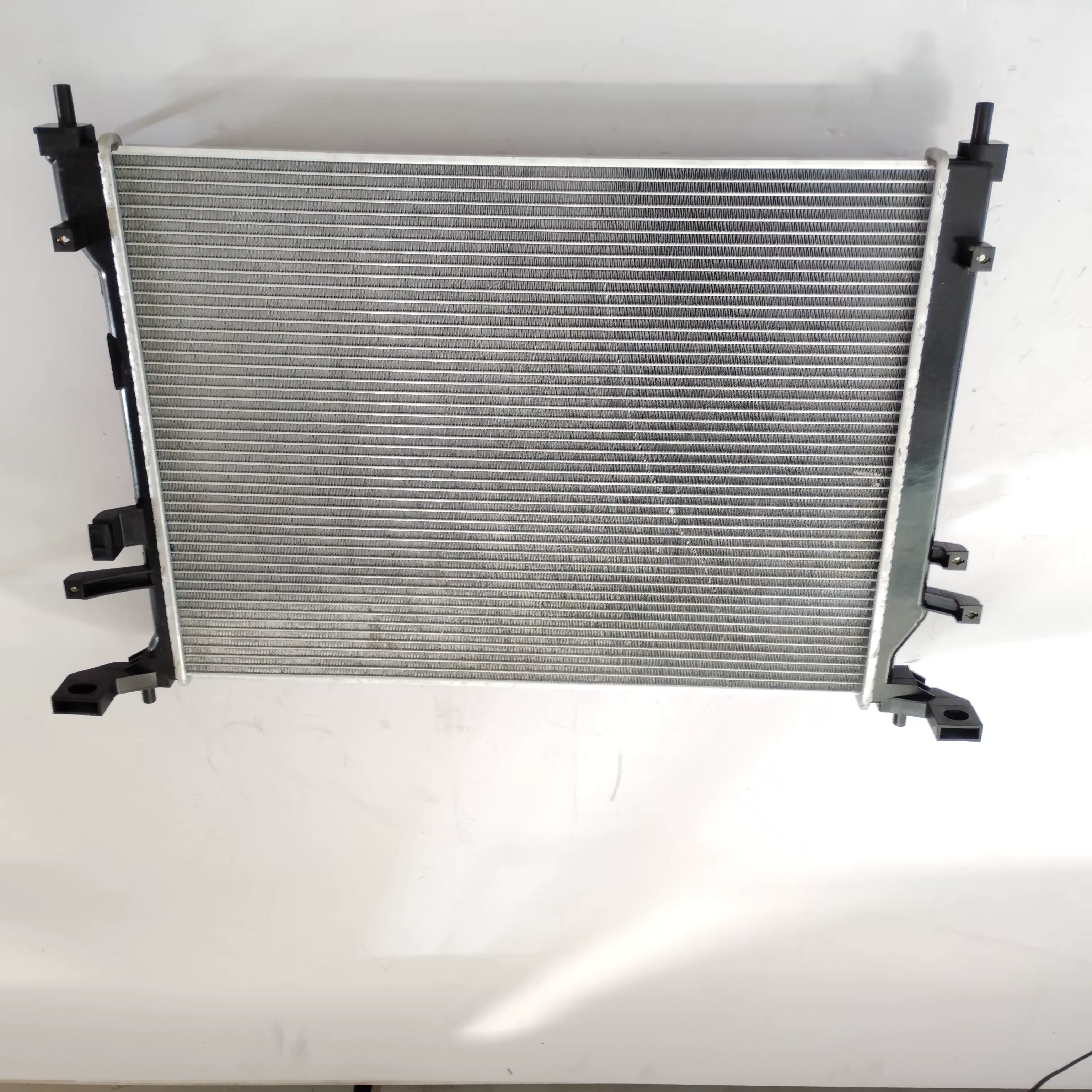 Radiator for Changan CS75 1.8t Automatic OEM 1303010-M01 product photo