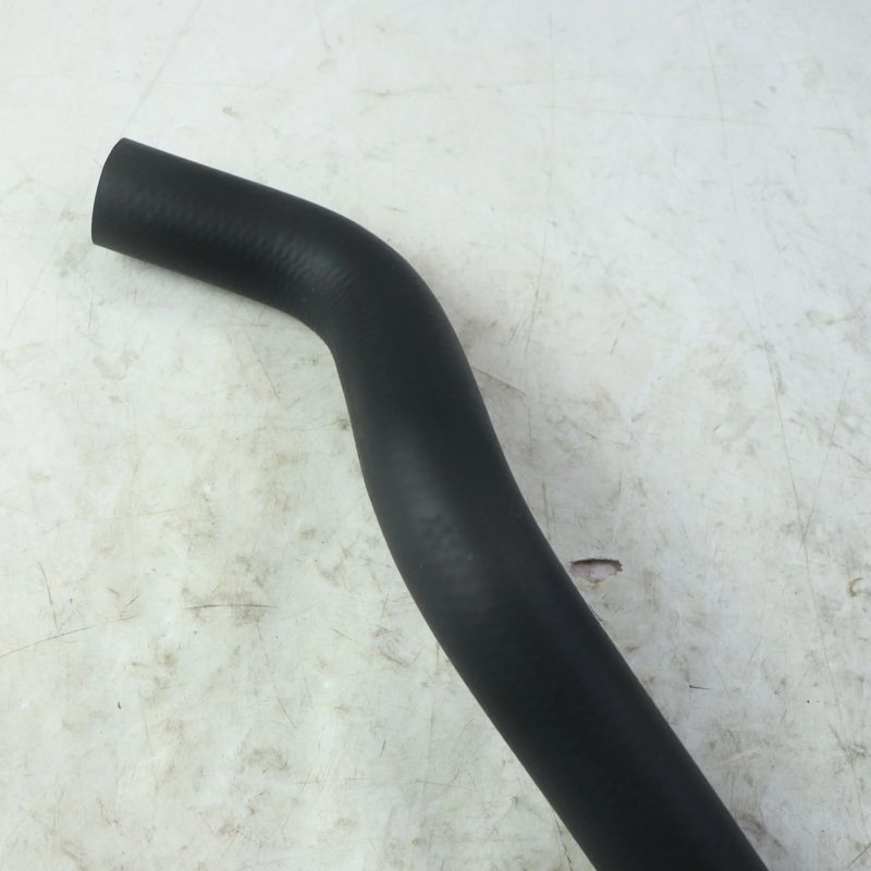 Radiator Inlet Hose for 2021 MG ZS 1.5L 15S4C OEM 10243203 — photo 2