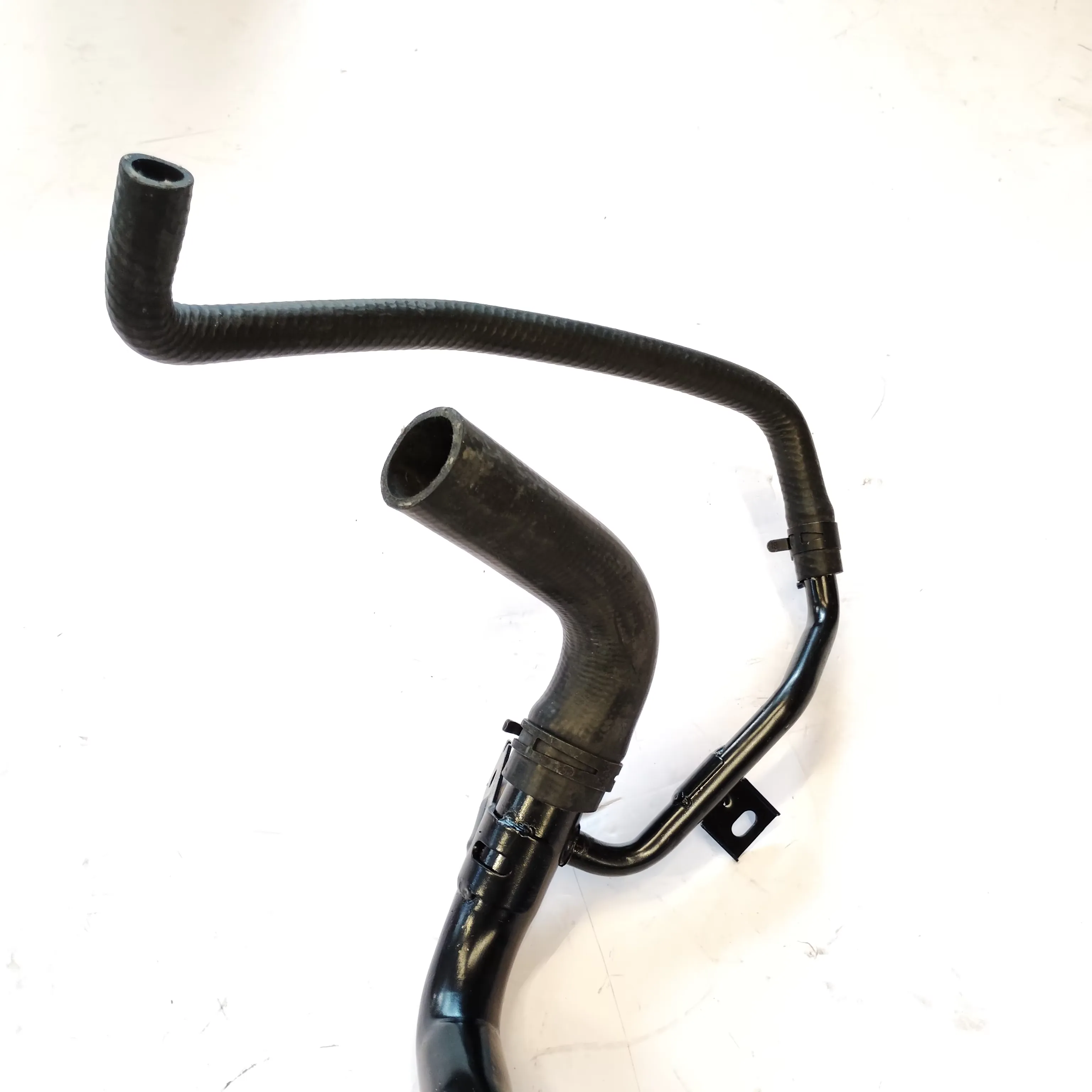 Radiator Inlet / Outlet Hose for Chery Tiggo 2 Oem J69-1303110