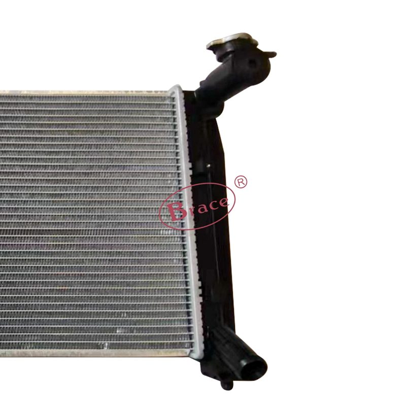 Radiator Water Tank Suitable for Geely Emgrand EC7 — photo 3