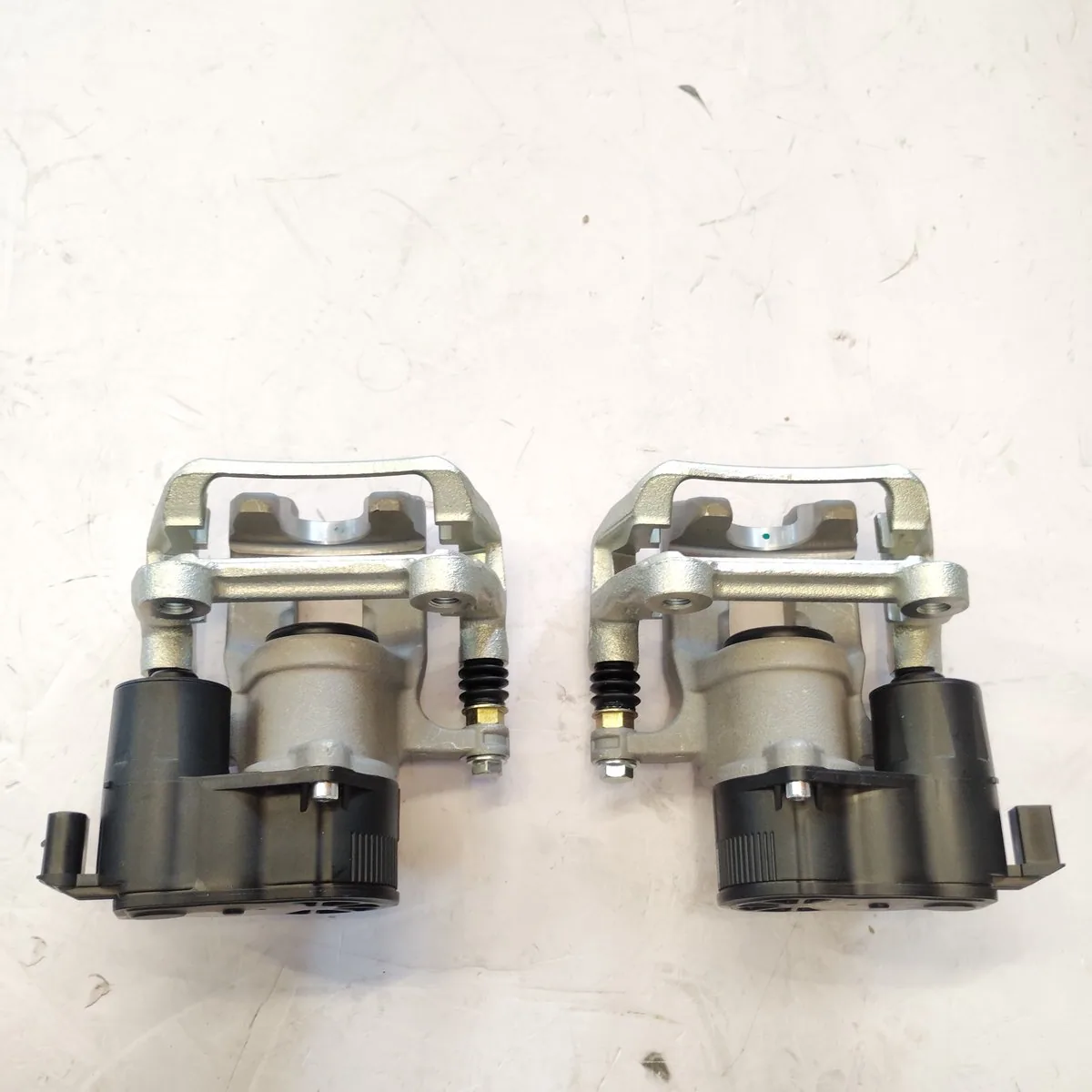 Conjunto de pinza de freno trasero para Great Wall Haval Jolion 2WD OEM 3502100XGW02A