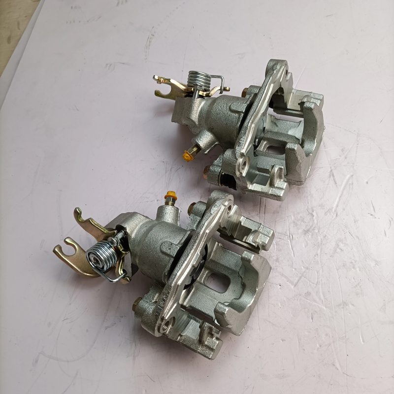 Rear Brake Caliper for JAC Refine S5 2.0L HFC4GA3.C Engine — photo 3