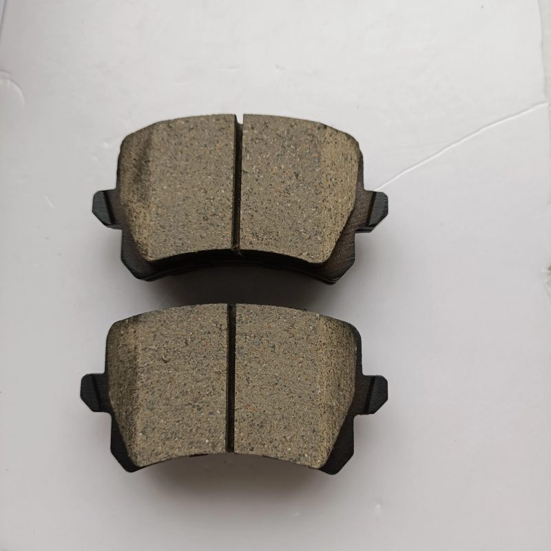 Rear Brake Pad for CHANGAN CS95 S401031-1101 — photo 2