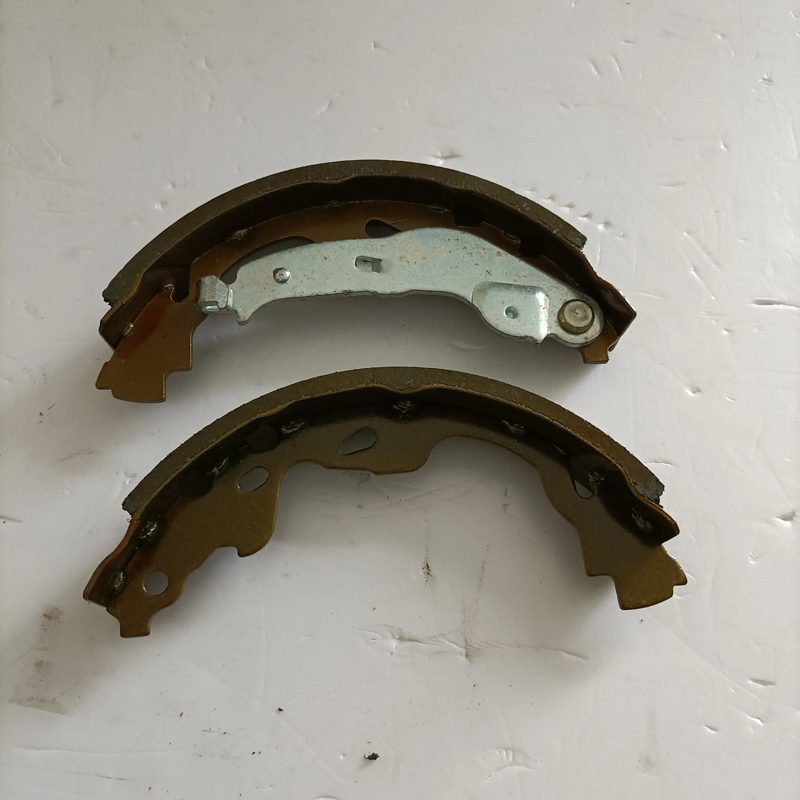 Rear Brake Shoes for Geely Panda — photo 3