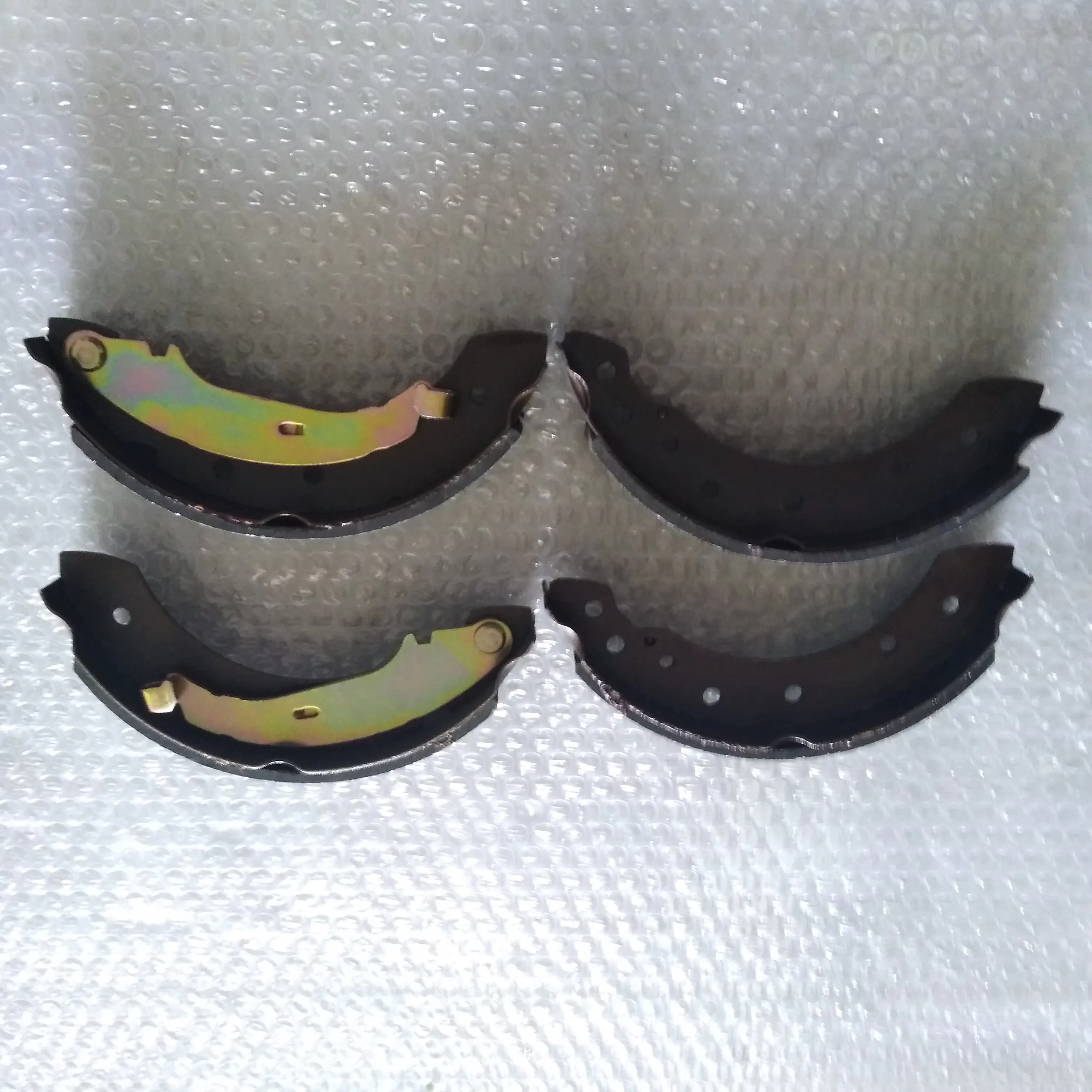 Rear Brake Shoes for Lifan 520 Breez 7130 product photo
