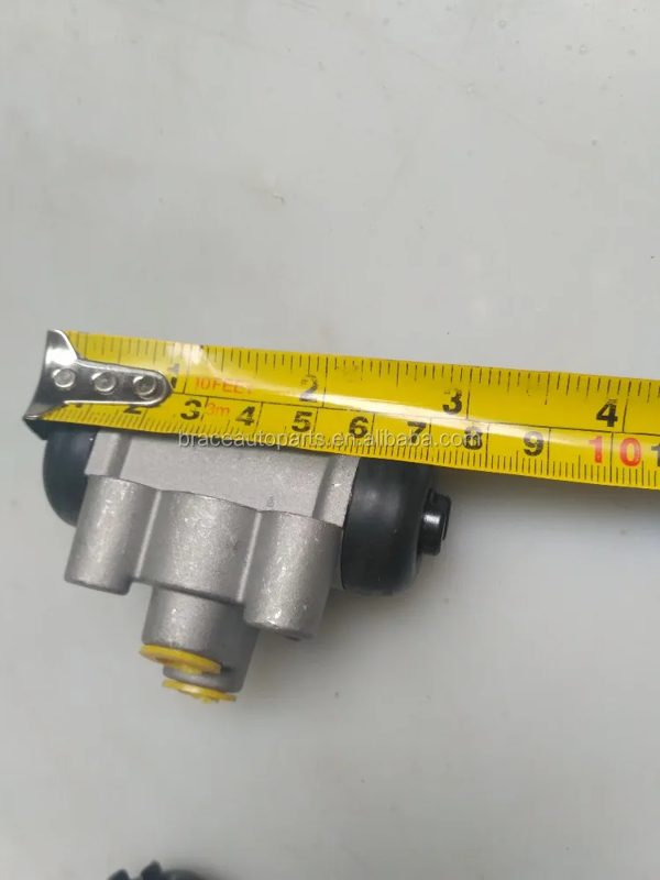 Rear Brake Wheel Cylinder for FAW CA1023 T57 CA6371 DA465QA Engine — photo 3
