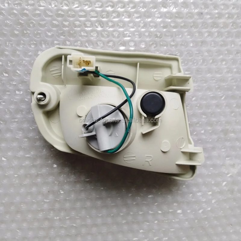 Rear Bumper Fog Lamp for Zotye Nomad Hunter Autorrad Outsider — photo 3