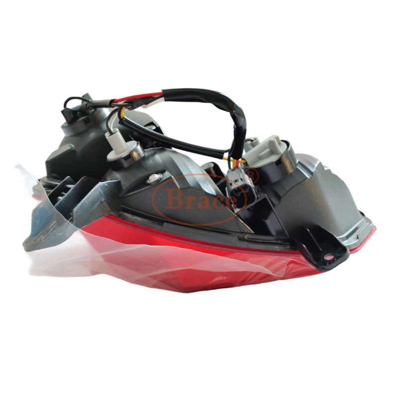 Rear Bumper Light Rh FAW T77 OEM: 1ea0515L5 — photo 3