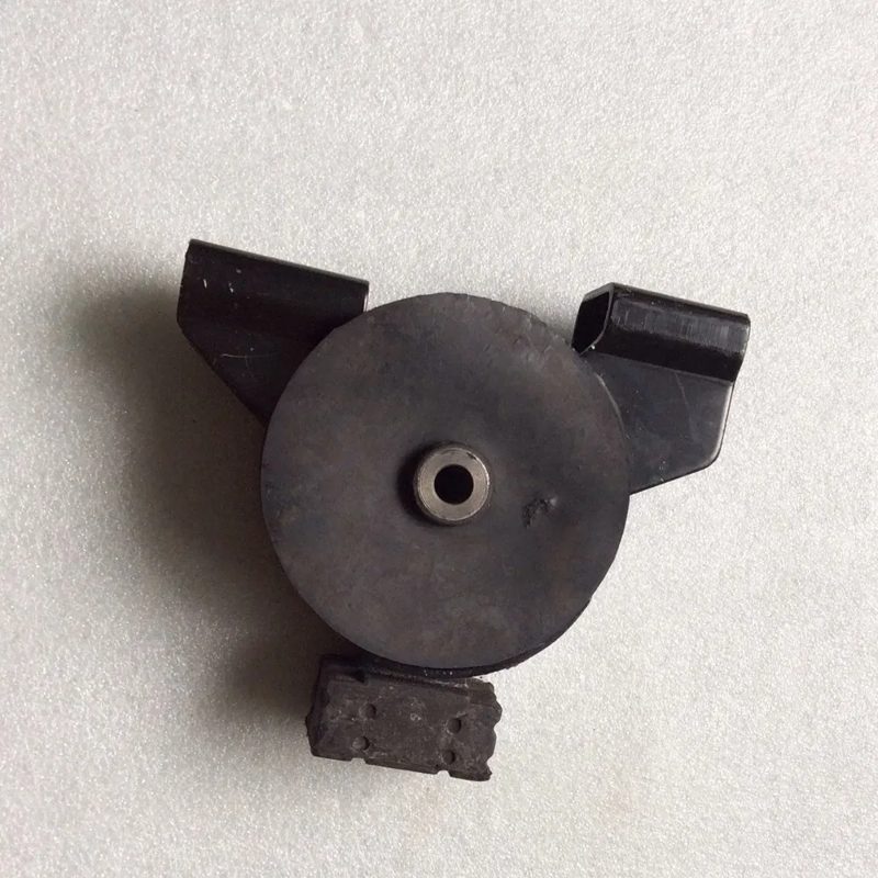 Rear Engine Mounting Bracket for Chana Mini Benni 1001050-05 — photo 2