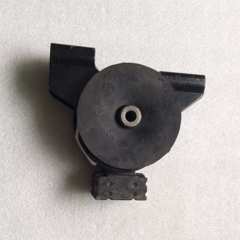 Rear Engine Mounting Bracket for Chana Mini Benni 1001050-05 product photo