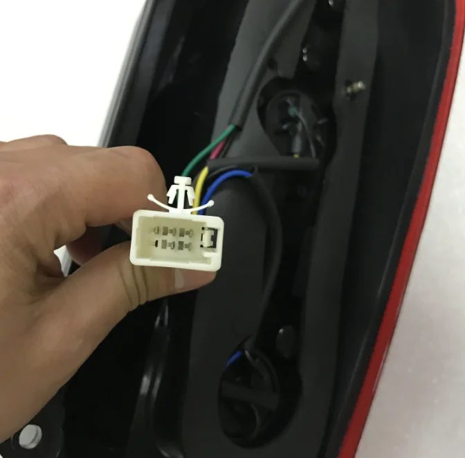 Rear Lamp Tail Light for JOYLONG Hiace Van — photo 4