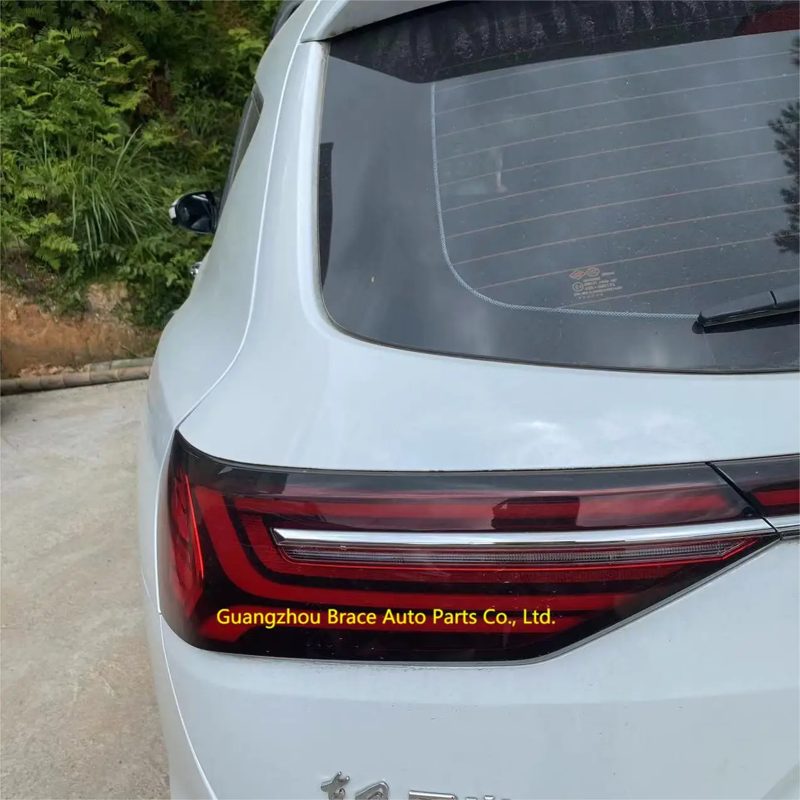 Rear Lamp Taillight for DFSK Fengon Glory Ix7 — photo 2