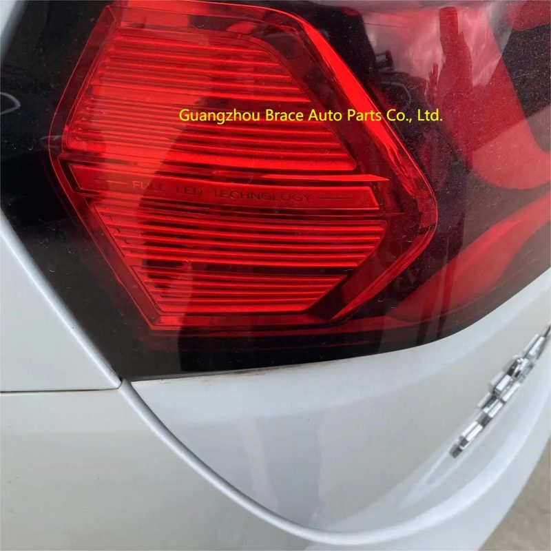 Rear Lamp Taillight for DFSK Fengon Glory Ix7 — photo 3